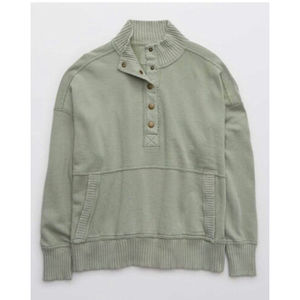 Aerie Oh Snap! Weekend Henley Mock Neck Sweatshirt Size XS Sage Green EUC